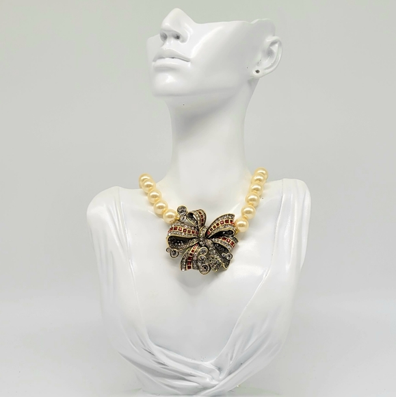 Heidi Daus Garnet and Diamond Swarovski Crystal Bow Necklace with Ivory Pearls - Picture 9 of 12